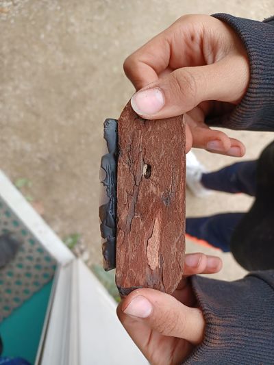 Couteau néolithique fabriqué par les élèves